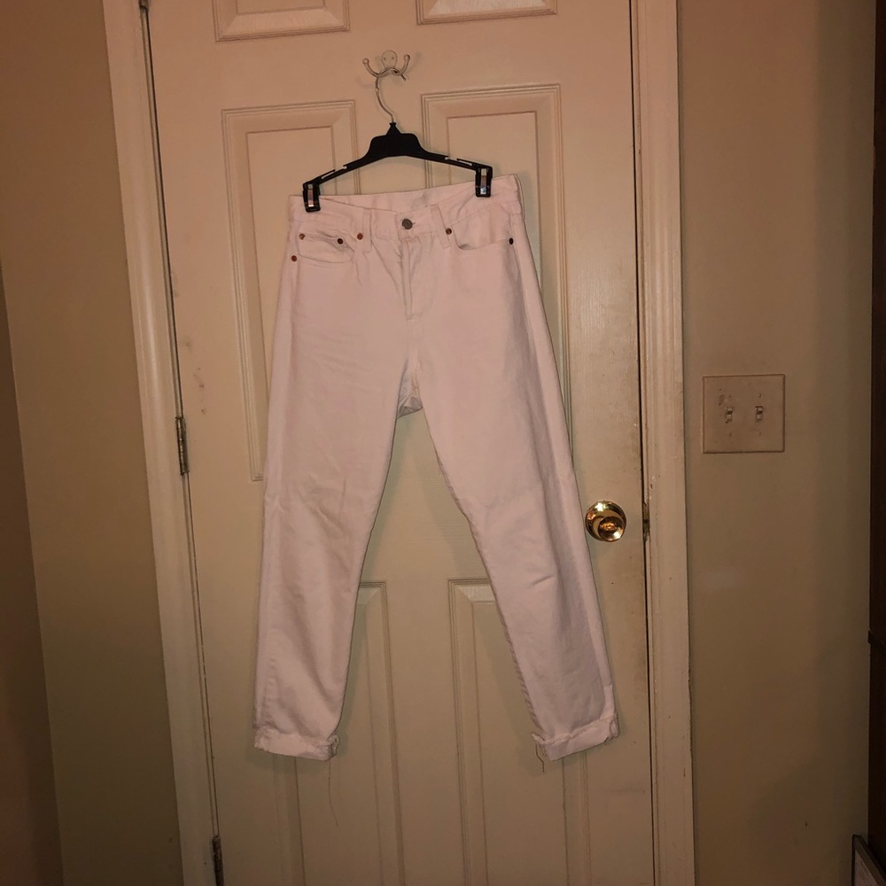Levi’s Mom Jeans